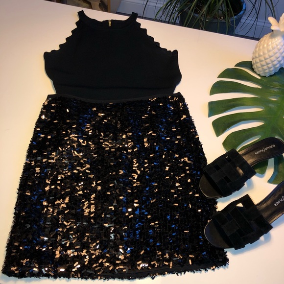 Ann Taylor Dresses & Skirts - Ann Taylor Black Sequined Skirt size 4-excellent!